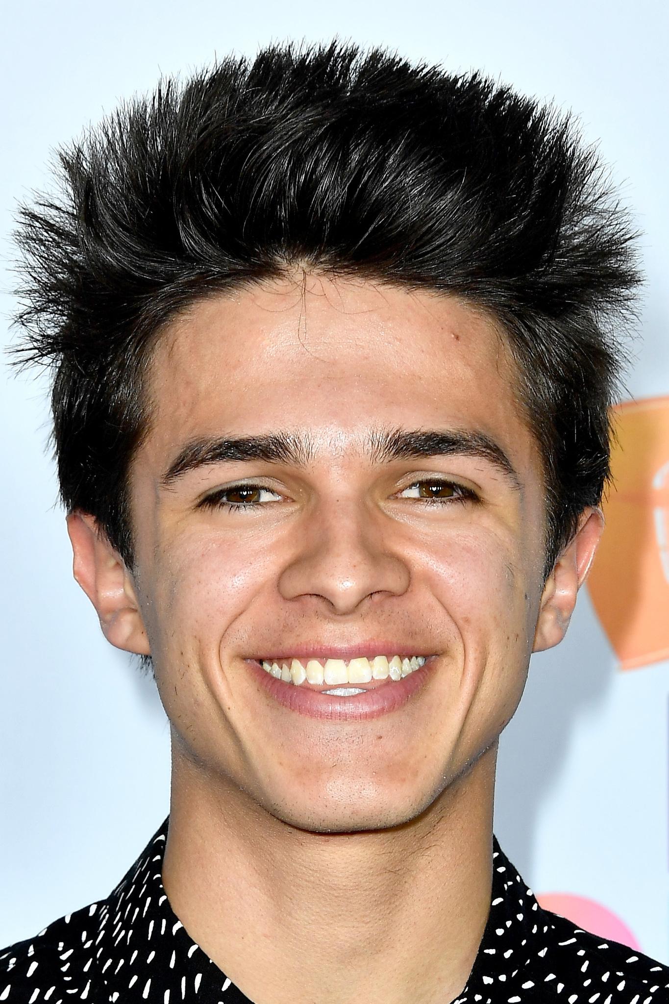 Brent Rivera loading=